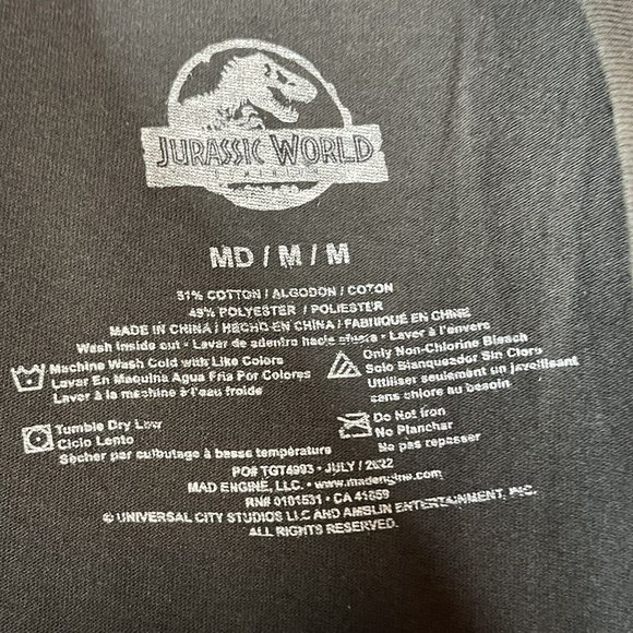 Jurassic World Medium Dinosaurs Tree Ornaments Short Sleeve Graphic T-Shirt - Picture 7 of 7